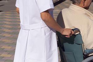 ホワイトニングを池袋で受けるなら