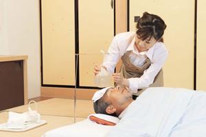 西新宿駅の近くでインプラント治療